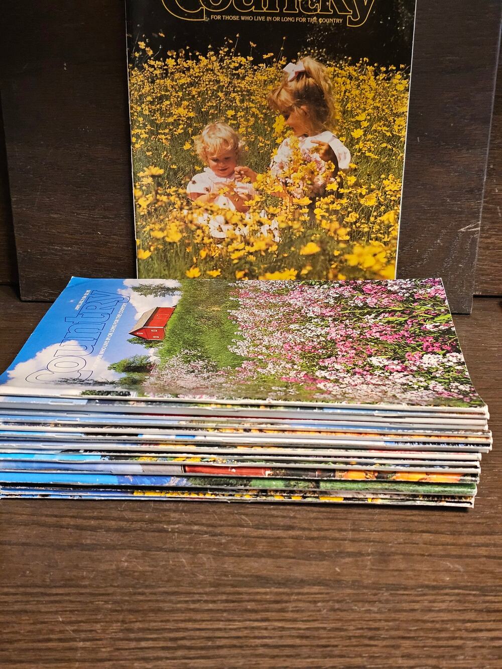 COUNTRY Magazine Lot of 18 - 1992- 2000 Variety MUST SEE